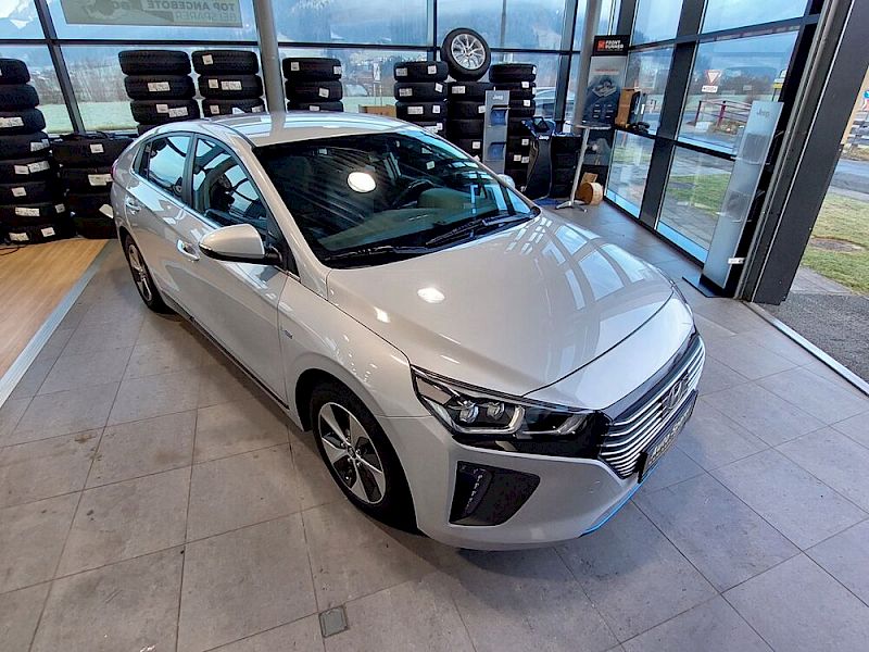 Hyundai Ioniq Style 1,6 GDi PHEV AT