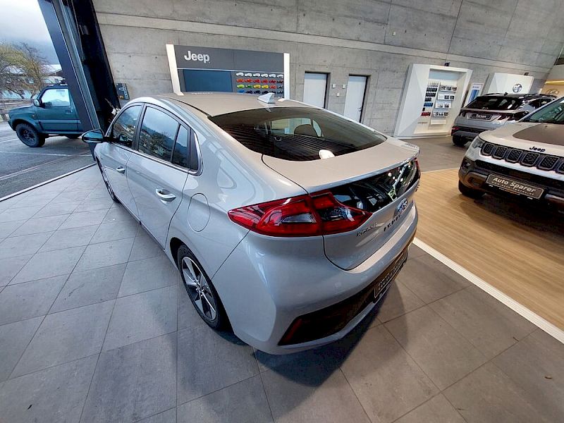 Hyundai Ioniq Style 1,6 GDi PHEV AT