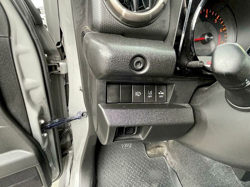 Suzuki Jimny 1,5 VVT Allgrip Flash