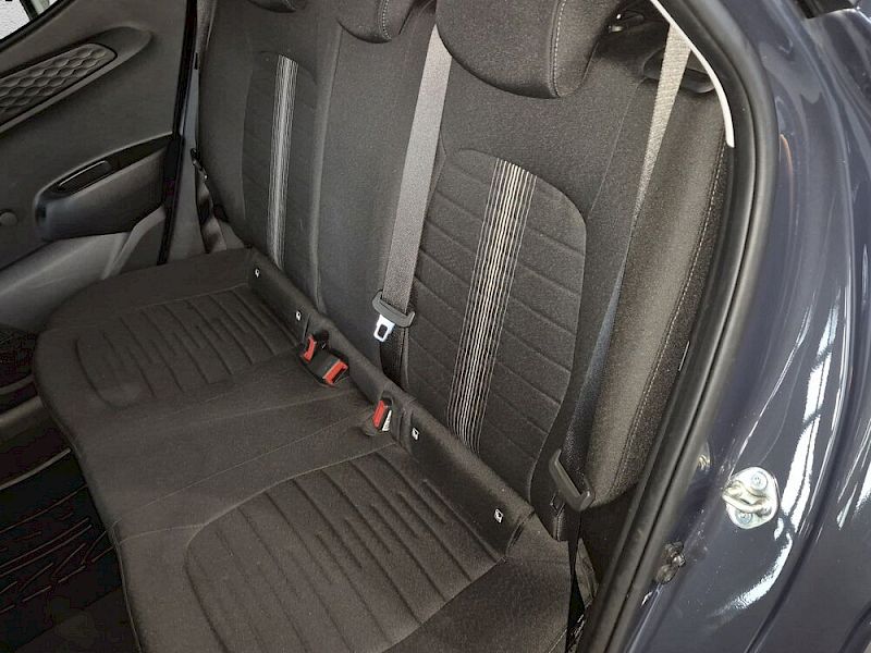 Hyundai i10 i Line Plus 1,0 MT