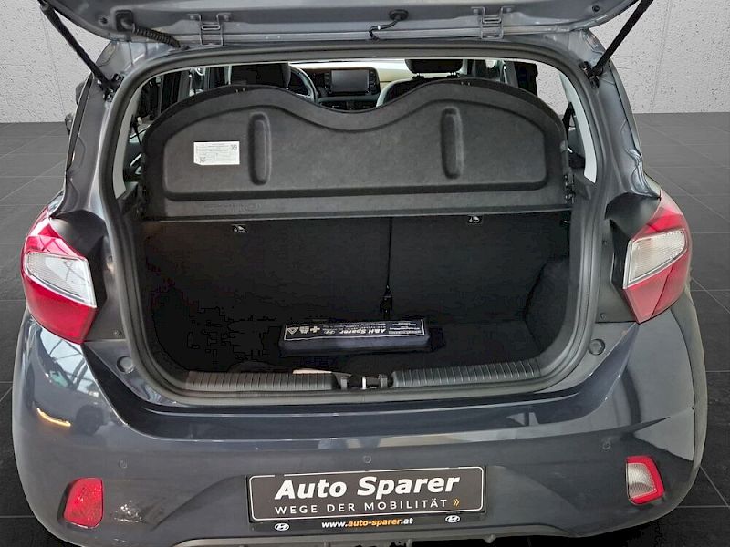 Hyundai i10 i Line Plus 1,0 MT