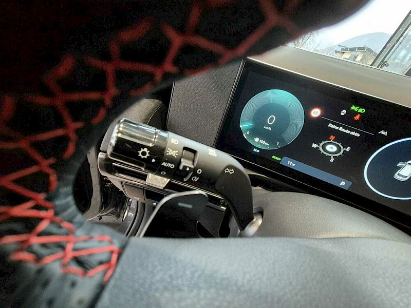 Hyundai Tucson TUCSON NX4 N-Line 1,6 T-GDi HEV 4WD AT - t6hl1-PP