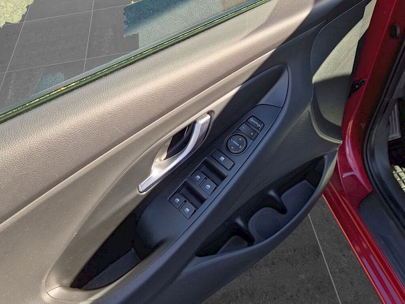 Hyundai i30 Edition 30 1,5 DPI