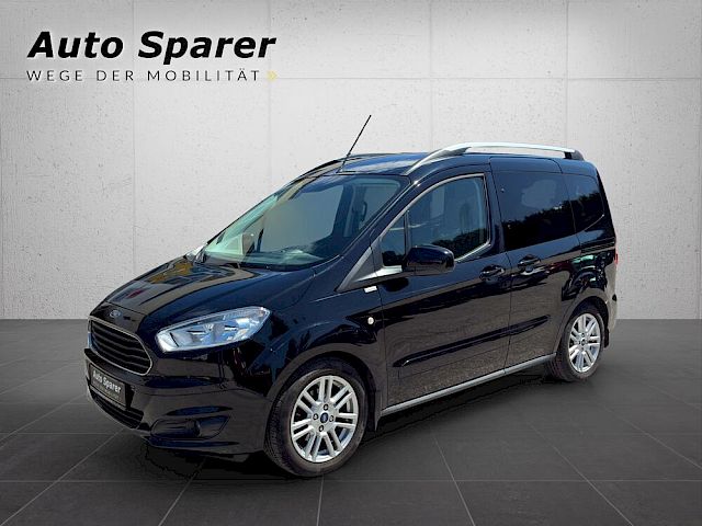 Ford Tourneo Courier Titanium