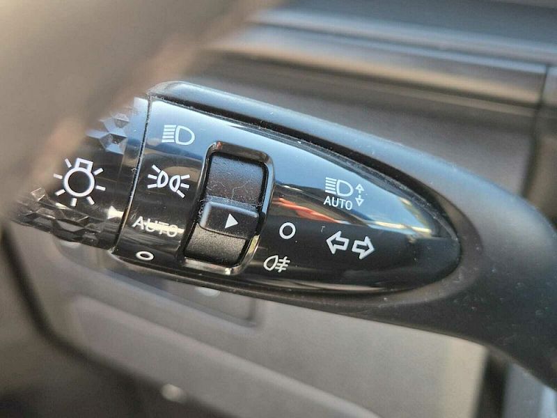 Hyundai Staria STARIA Trend Line 2,2 CRDi 4WD AT